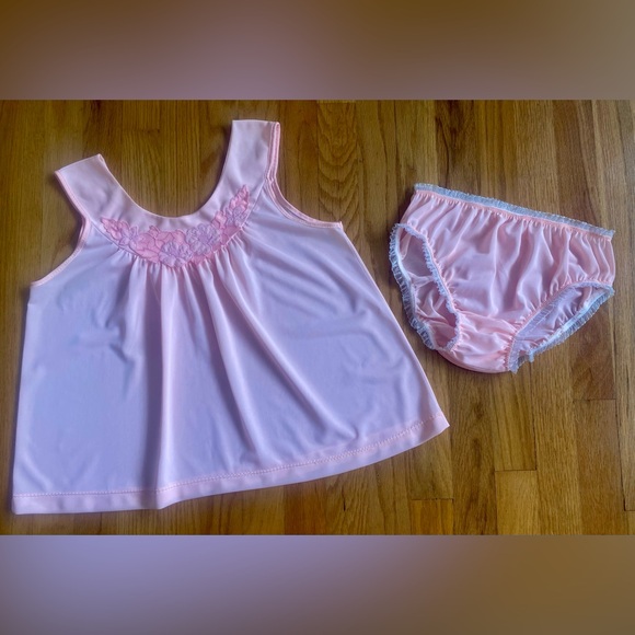 Vintage Other - Vintage 60s-Inspired Babydoll Pajamas *Small* PINK Nylon Sleep Top and Panties
